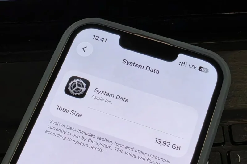 Pengguna iPhone Wajib Cek, Ada "Bug" yang Makan Storage hingga 100 GB