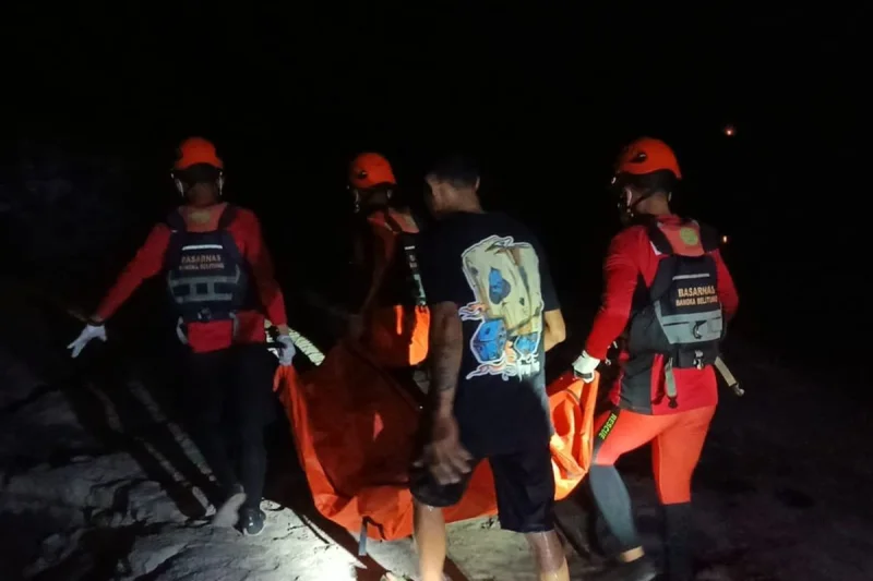 Berbaring di Atas Ponton Usai Makan Siang, Pemuda Penambang Timah di Belitung Ditemukan Tewas