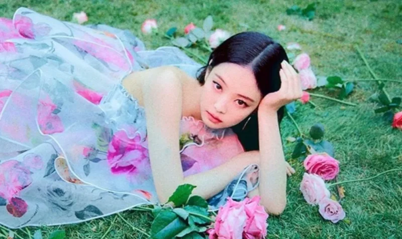 Jennie BLACKPINK dan Tame Impala Cetak Rekor Baru Lewat "Dracula" di Tangga Lagu Billboard