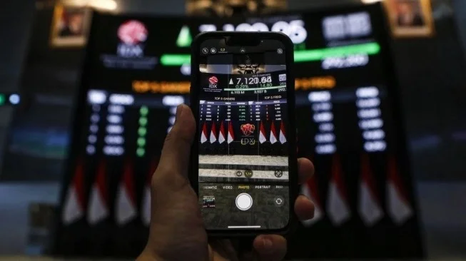 IHSG Diprediksi di Zona Hijau, Ini 3 Saham Pilihan yang Wajib Dipantau Pekan Ini