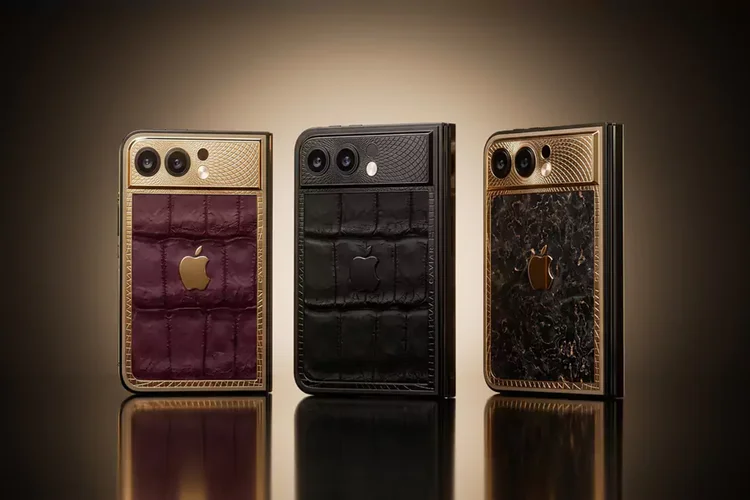 iPhone Fold versi Caviar varian Dark Cherry, Titan, dan Gold.