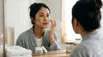 5 Krim Cysteamine yang Ampuh Pudarkan Flek Hitam, Rekomendasi Dokter Estetika