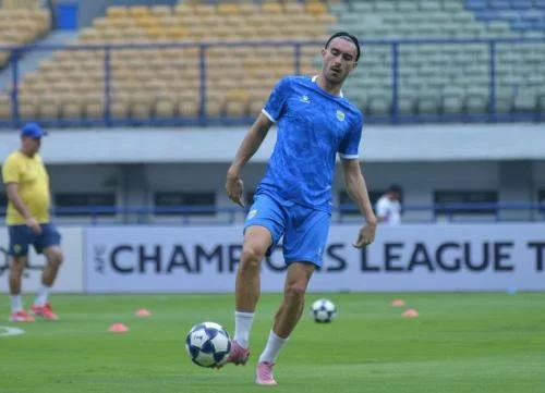 Andrew Jung sudah kembali berlatih bersama Persib Bandung persibcoid