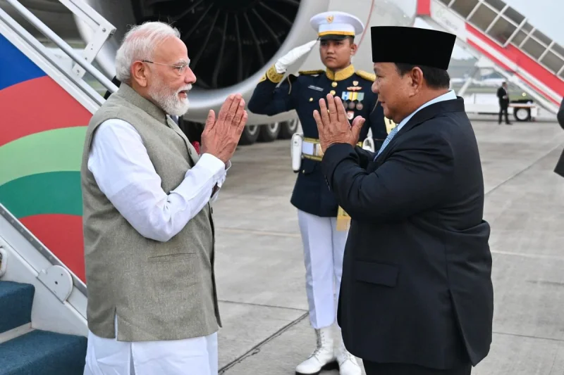 PM India Narendra Modi Tersentuh Dijemput Prabowo di Lanud Halim