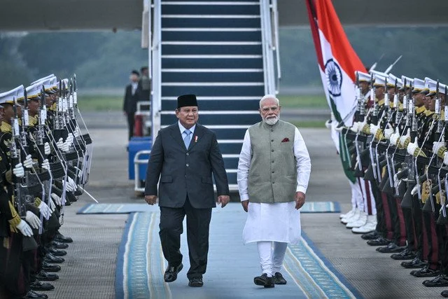 Kunjungan PM Modi ke Indonesia: Sepakati 15 Kerja Sama hingga Oleh-oleh Angklung