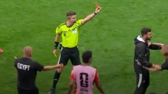 Tuding Argentina Menang Dibantu Wasit Francois Letexier, Pemain Mesir Bawa-bawa Tuhan