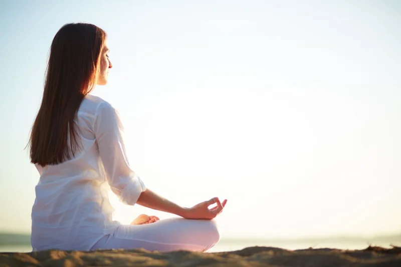 Olah Batin Tak Harus Duduk, Ketahui Teknik Meditasi Berjalan