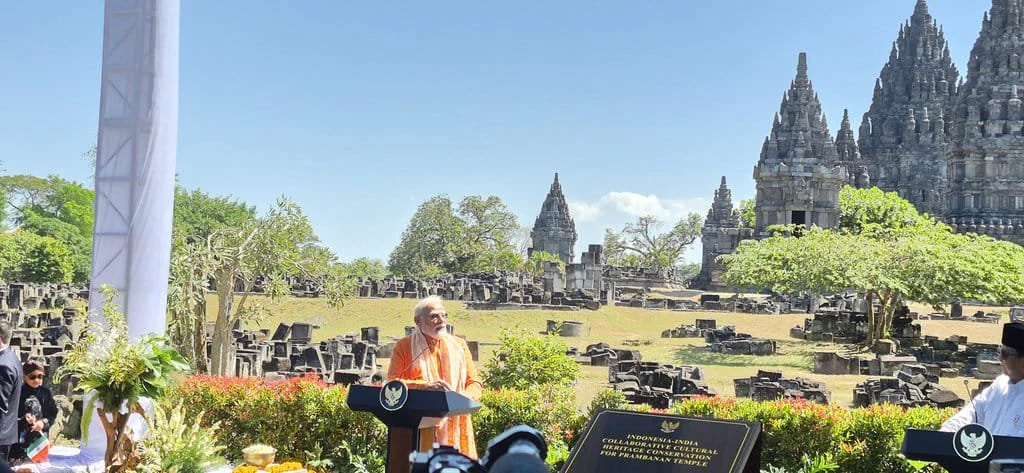 Prabowo dan Narendra Modi restorasi Candi Prambanan