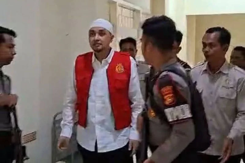 Eks Kapolres Bima Kota Didakwa Terima Uang Pelicin Narkoba Mingguan Rp 200 Juta