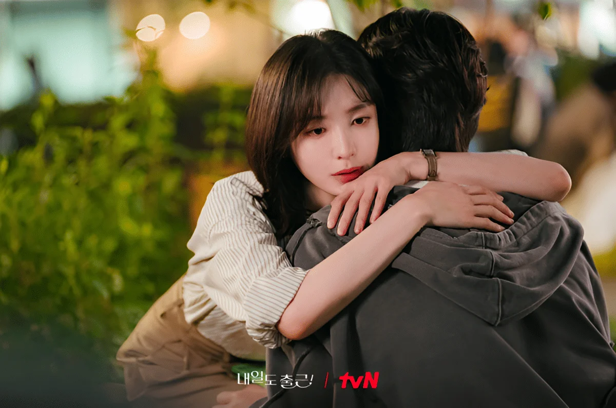cuplikan drama See You at Work Tomorrow 