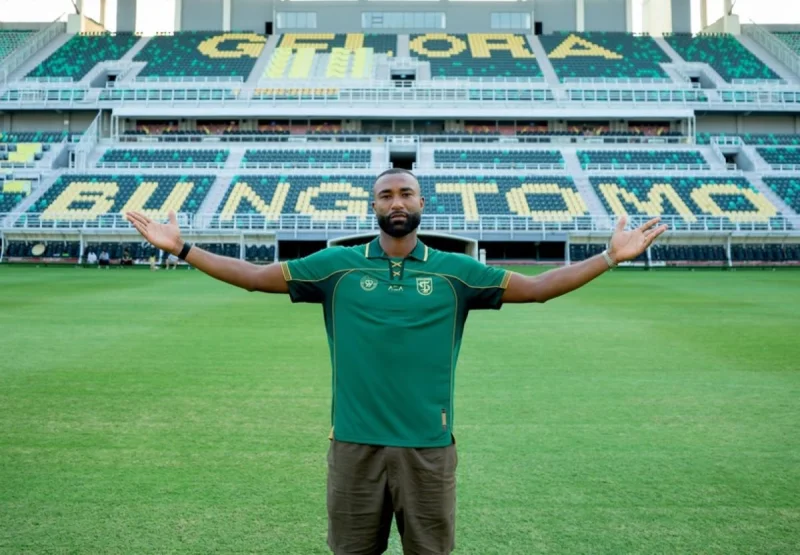 Diikat dengan Kontrak Jangka Panjang, Yuran Fernandes Siap Berikan yang Terbaik di Persebaya Surabaya
