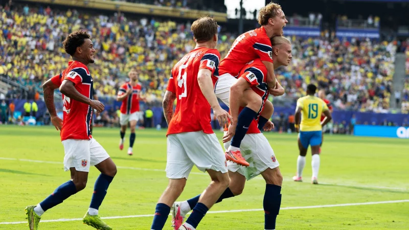 Dokter tim Norwegia memberikan informasi terbaru mengenai laporan 'wabah penyakit' di tengah ancaman badai petir yang membayangi pertandingan perempat final Piala Dunia di Inggris