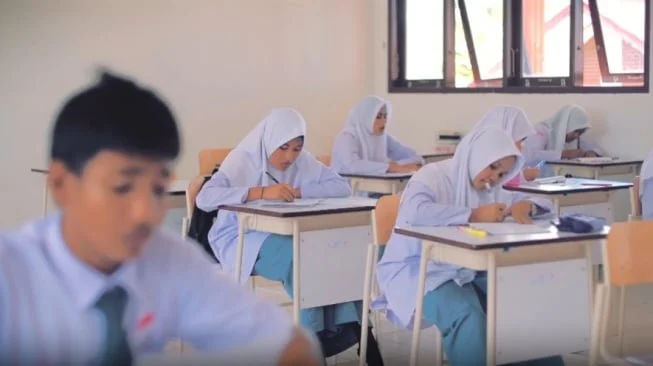 Ilustrasi Pelajar SMA (Pexels/@airlangga)
