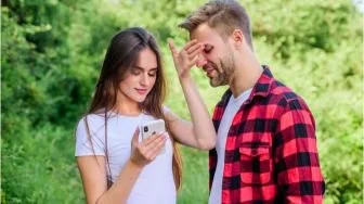5 Zodiak yang Memiliki Trust Issue Tinggi, Paling Sulit Percaya pada Orang Lain
