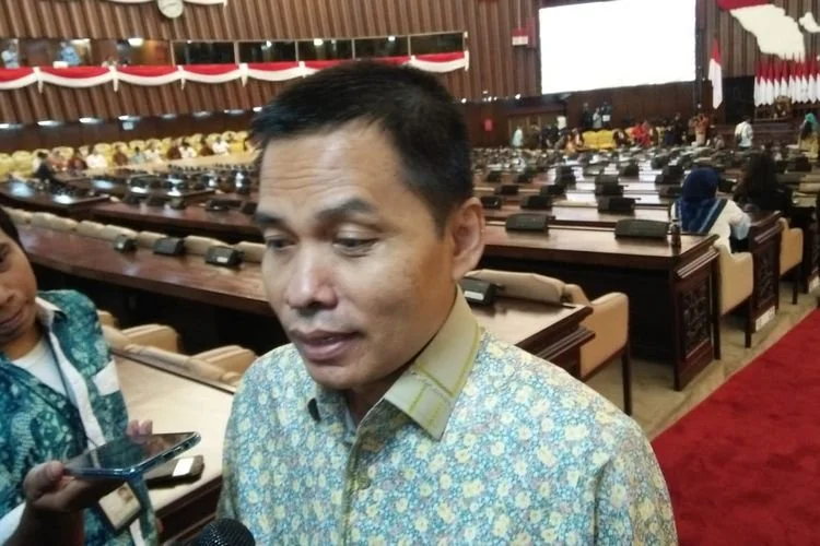 Sekjen MPR Ma'ruf Cahyono di Kompleks Parlemen, Senayan, Jakarta, Jum'at (18/10/2019).