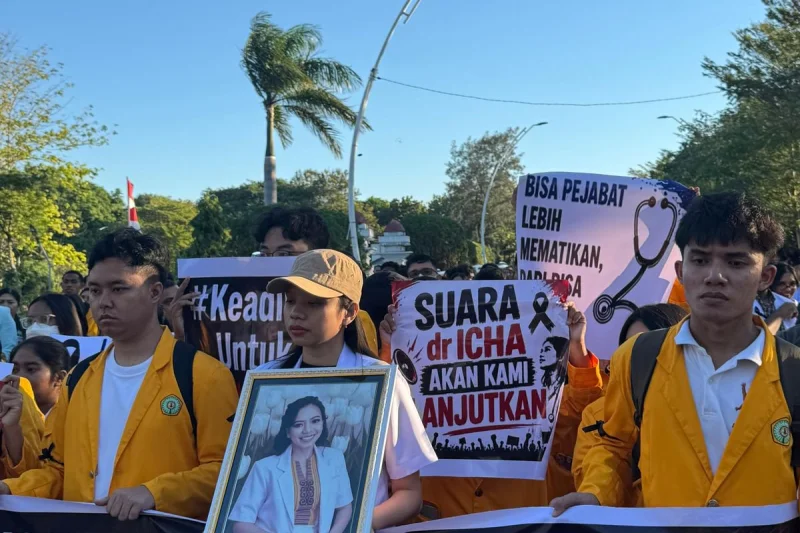 Ratusan Nakes NTT Gelar Aksi Damai untuk Dokter Icha, Desak Proses Hukum Tuntas dan Transparan