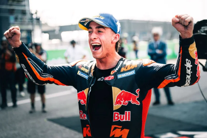 Pedro Acosta Tak Merasa Tertekan Bakal Jadi Rekan Setim Marc Marquez Mulai MotoGP 2027