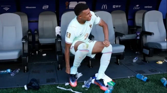 Kylian Mbappe mengonfirmasi hanya mengalami cedera engkel ringan usai membawa Prancis mengalahkan Maroko dan lolos ke semifinal Piala Dunia 2026. [Dok. FIFA]