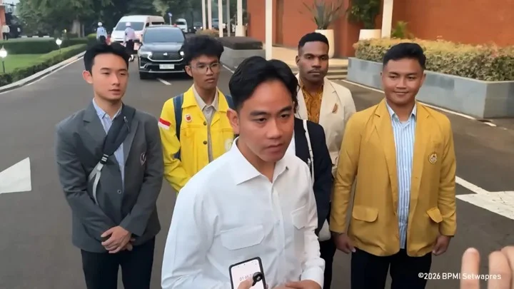 Gibran Tanggapi Penahanan Roy Suryo dan Dokter Tifa: Ikuti Proses Hukum
