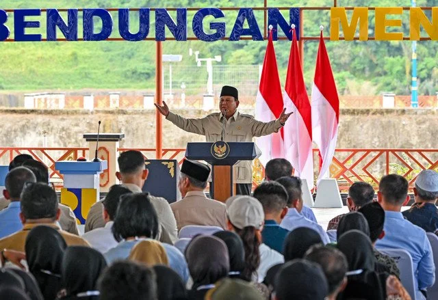 Prabowo Imbau Masyarakat agar Tak Mudah Tertipu Medsos: Banyak Pesanan Orang
