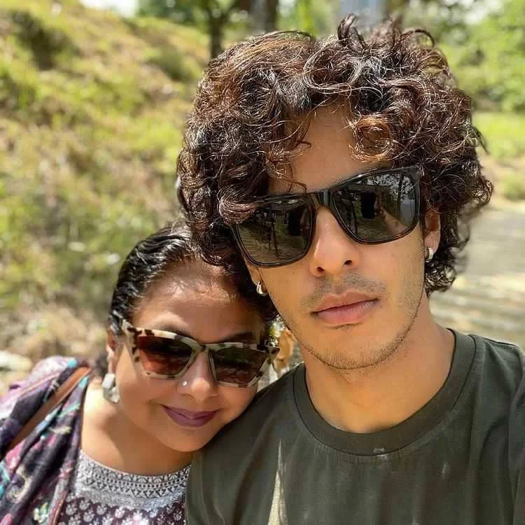Ishaan Khatter dan mama (instagram.com/ishaankhatter)