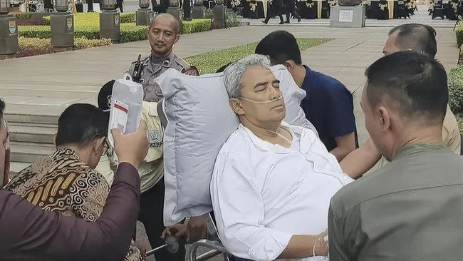 Kondisi Terkini Walkot Bandung Farhan Usai Mendadak Dilarikan ke RS