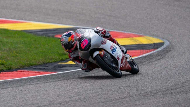 Hasil FP2 Moto3 Jerman: Quiles Crash dan Tercepat, Veda Ega Ke-20