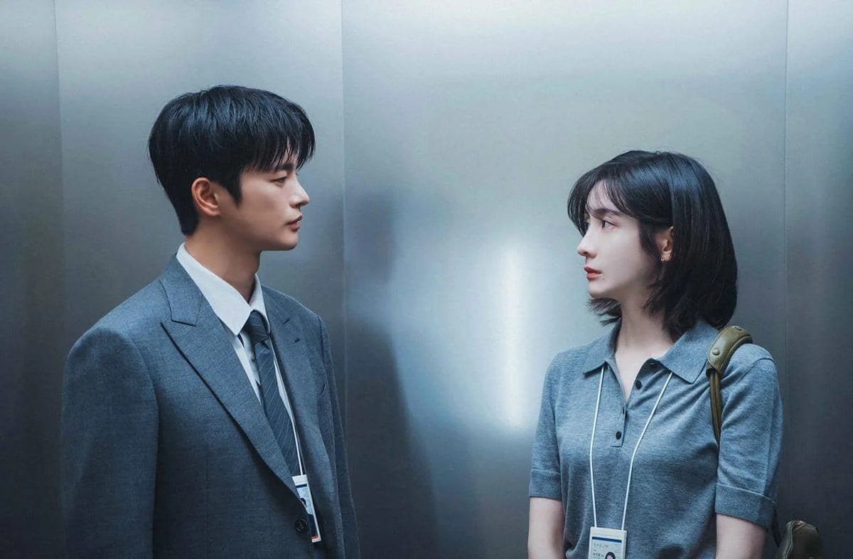 still cut drama Korea See You at Work Tomorrow