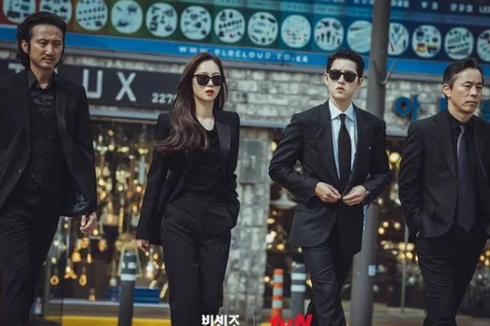 Drakor Vincenzo yang diperankan aktor Song Joong Ki dan Jeon Yeo Bin.