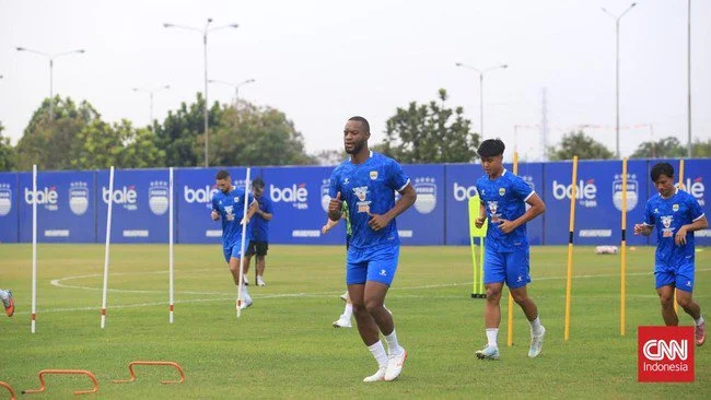 3 Pemain Baru Persib Gabung Latihan Perdana di GBLA
