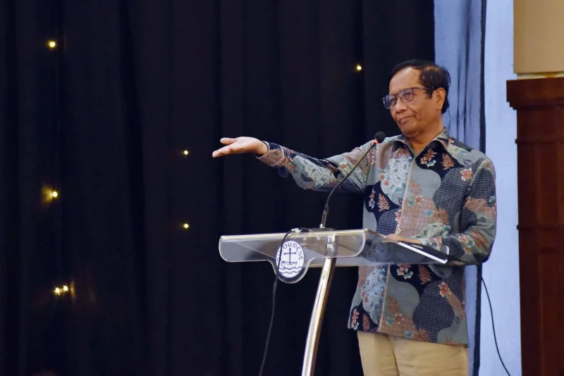 Mahfud MD Apresiasi Polri dan Kejagung: Silakan Berlomba Saling Membongkar Kasus Korupsi