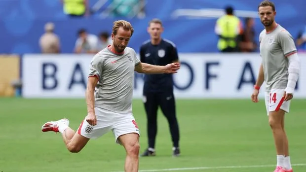 Soccer Football - FIFA World Cup 2026 - Quarter Final - Norway v England - Miami Stadium, Miami Gardens, Florida, U.S. - July 11, 2026 England's Harry Kane during the warm up before the match REUTERS/Paul Childs