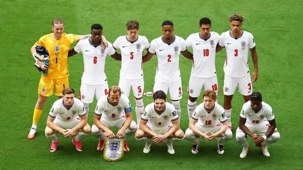 Soccer Football - FIFA World Cup 2026 - Quarter Final - Norway v England - Miami Stadium, Miami Gardens, Florida, U.S. - July 11, 2026 England players pose for a team group photo before the match REUTERS/Marco Bello