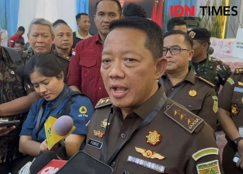 TOP 5: Eks Jampidsus Tersangka hingga KPK Ikut Tangani Kasus Febrie