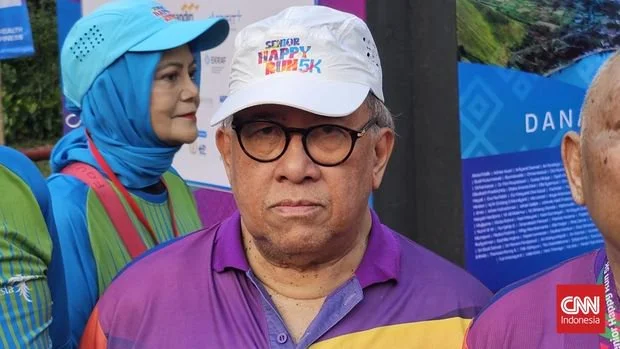 Dewan Pembina PARAPENSPAR yang merupakan Wakil Menteri Pariwisata dan Ekonomi Kreatif (Wamenparekraf) periode 2011-2014 Sapta