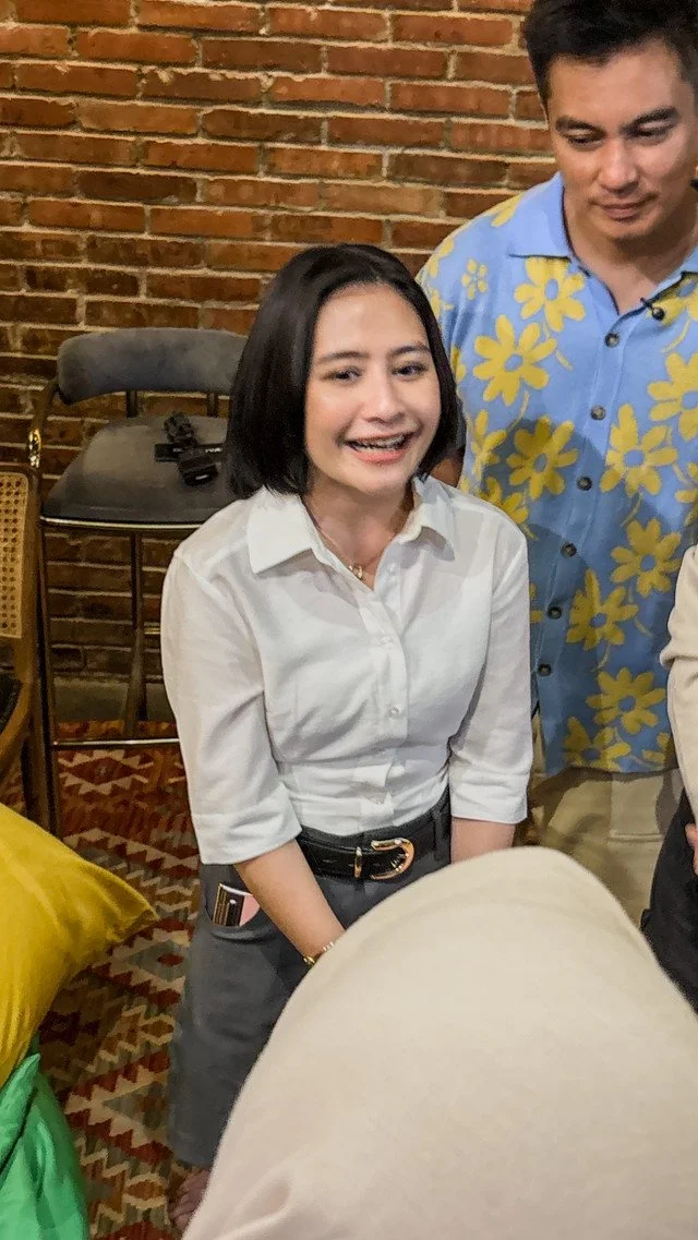 Prilly Latuconsina Belajar Bahasa Arab dan Gelapkan Kulit untuk Film Baru