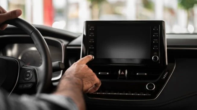 Ilustrasi head unit. (Freepik)