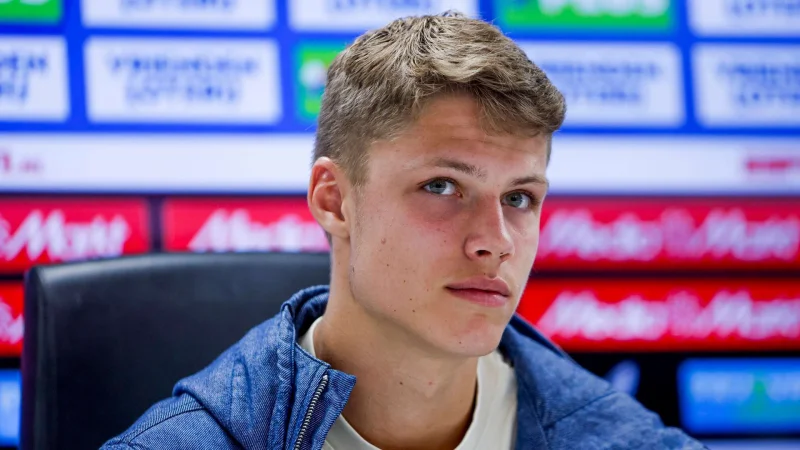 Newcastle United ingin segera mendatangkan pesaing tangguh untuk Sean Steur