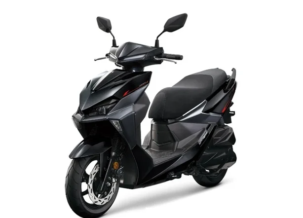 Skutik asal Taiwan ini pakai mesin 158cc, 4 katup, berpendingin cairan yang menghasilkan daya maksimum sekitar 16 Hp.