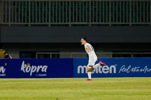Mauro Zijlstra di laga Timnas Indonesia U-22 vs Mali U-22. (Foto: Aldhi Chandra/Okezone)