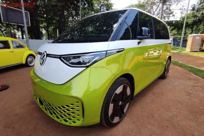 VW ID. Buzz Long Wheelbase Standard Ditahun 2026: Sekarang Dijual Segini