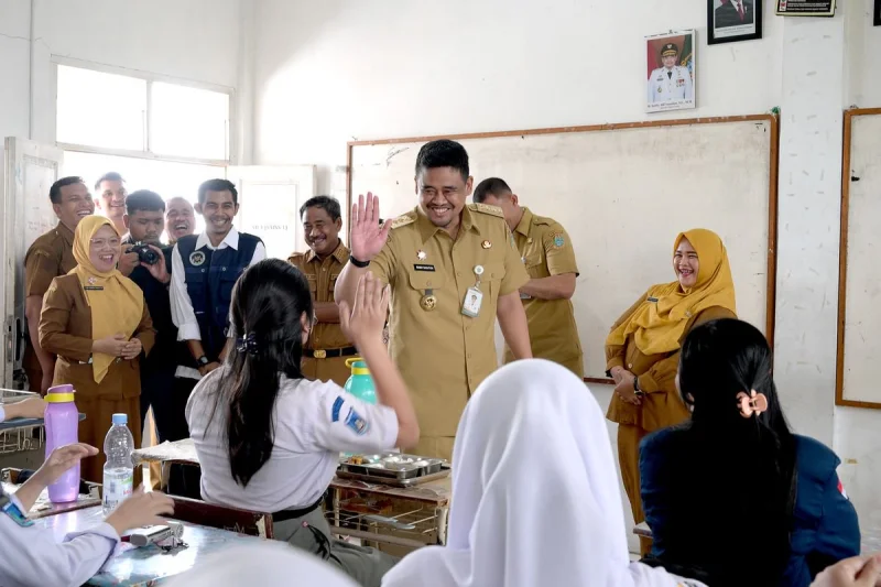 Buka MPLS 2026, Bobby Nasution Minta Guru dan Orangtua Bersama Bentuk Karakter Siswa