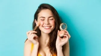 Apa Cushion yang Bikin Glowing dan Tahan Lama? Ini 5 Rekomendasi Terbaik sesuai Review