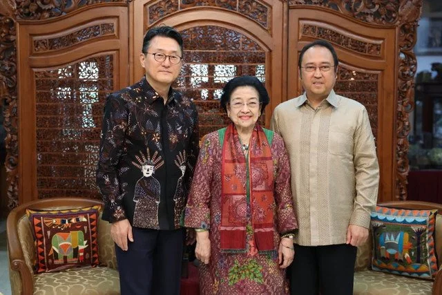 Megawati Terima Dubes Korsel & UEA, Bahas Situasi Korea hingga Timur Tengah