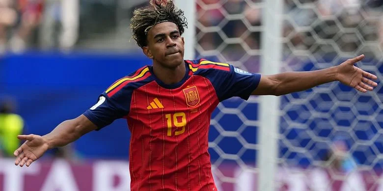 Lamine Yamal dari timnas Spanyol bereaksi selama pertandingan babak 32 besar antara Spanyol dan Austria di Piala Dunia 2026 di Stadion Los Angeles di Los Angeles, Amerika Serikat, 2 Juli 2026.