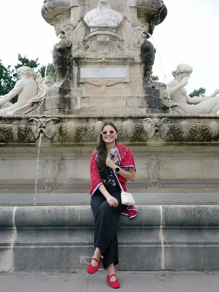 Yunita Siregar jalan-jalan di Brussel.