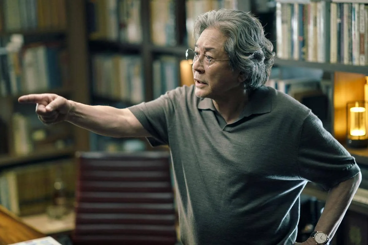 Choi Min Sik di drakor Notes from the Last Row