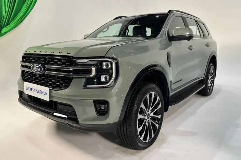Tantang Rival, Ford Everest Platinum Bawa Jantung Pacu V6