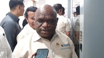 Sentil Polisi dan Lembaga Negara, MenHAM Pigai Curhat Jadi Korban Rasisme: Kenapa Tak Mau Hentikan?