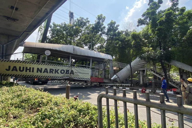 Warga Minta JPO Tendean Cepat Dibangun Lagi, Sebut Zebra Cross Tak Cukup Aman